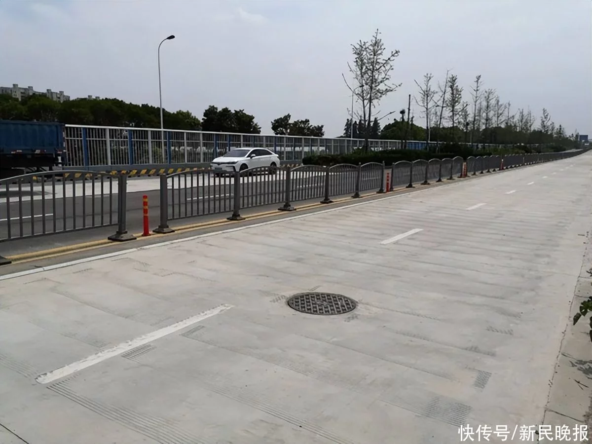 4車道變6車道!高科東路(華東路—外環線)改建工程進入道路主體施工階段(圖1) 4車道變6車道!高科東路(華東路—外環線)改建工程進入道路主體施工階段(圖1)