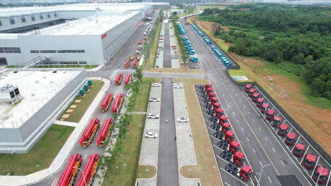 世界泵王“大閱兵”！電動化浪潮領先全球！三一混凝土機械新品品鑒會圓滿成功！(圖3)