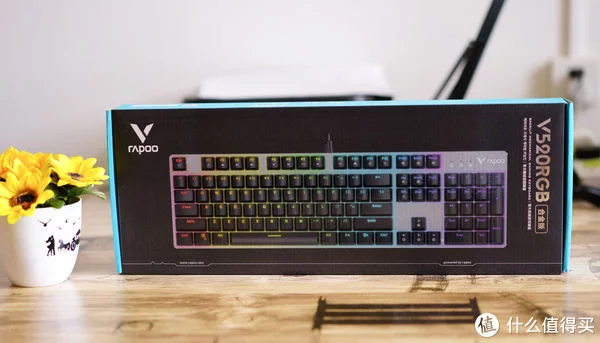 水中玩樂，雷柏V520RGB合金版防水機械鍵盤開箱體驗(圖1)