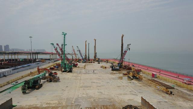 膠州灣第二隧道工程青島端主線工程進入土建施工建設階段(圖2)
