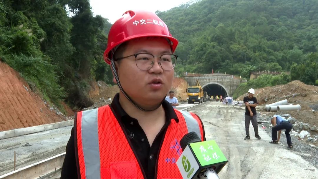 廣寧水聲嶺隧道工程進入最后一道施工工序(圖6) 廣寧水聲嶺隧道工程進入最后一道施工工序(圖6)