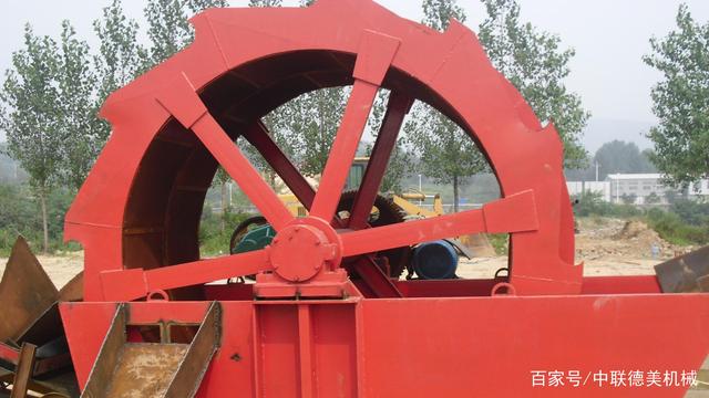 一噸石粉可以洗出多少沙?怎么選擇高效的石粉洗砂設備?(圖4) 一噸石粉可以洗出多少沙?怎么選擇高效的石粉洗砂設備?(圖4)