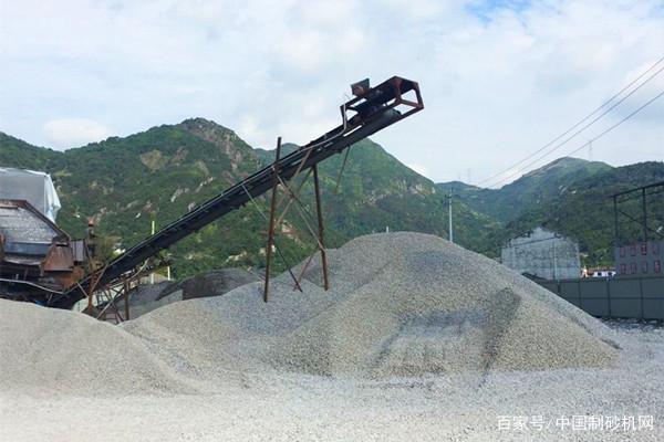 國內螺旋洗砂機生產廠家哪家好？看完這3點，心里有答案了(圖1)