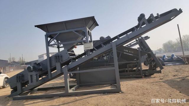 輪式洗砂機細沙回收機篩沙機振動篩沙機破碎生產線(圖3)