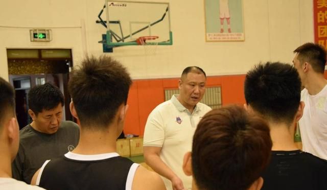 李月汝難破2分魔咒,郭昊文參加獨行俠試訓,王晗清洗山東男籃(圖5)