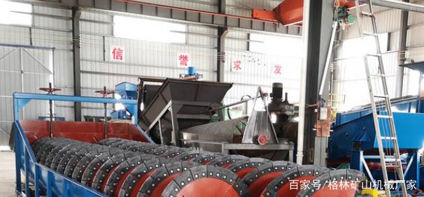 洗砂機的型號工作原理介紹及設備價格(圖2) 洗砂機的型號工作原理介紹及設備價格(圖2)