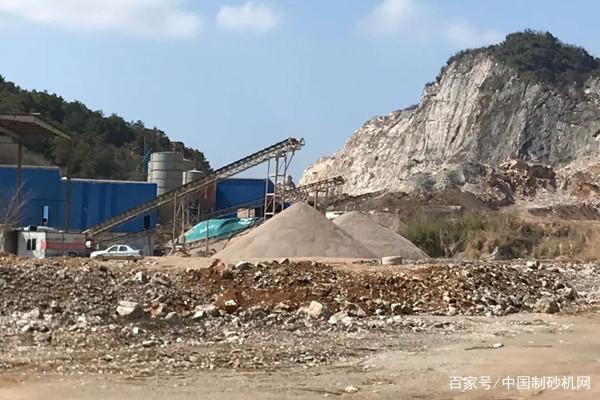 “山沙”清洗后價格賣得高的原因,除了制砂機,還離不開這款設備(圖4) “山沙”清洗后價格賣得高的原因,除了制砂機,還離不開這款設備(圖4)