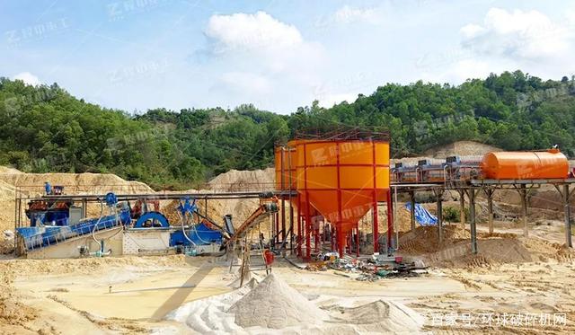 隆中重工越南石英砂洗砂干排及尾水處理生產線投產(圖2) 隆中重工越南石英砂洗砂干排及尾水處理生產線投產(圖2)