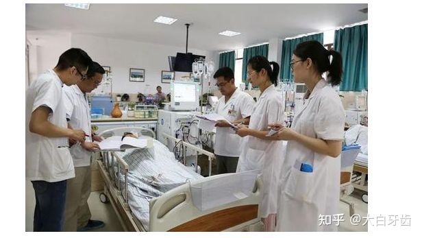 2022年成都十大牙齒矯正醫(yī)院排名,成都牙齒矯正哪里性?xún)r(jià)比最高?成都牙齒矯正價(jià)格表!(圖2) 2022年成都十大牙齒矯正醫(yī)院排名,成都牙齒矯正哪里性?xún)r(jià)比最高?成都牙齒矯正價(jià)格表!(圖2)
