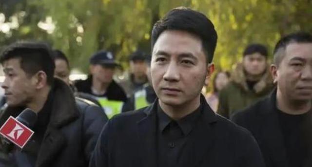 網傳洗剪吹到公司上班視頻，宋祖德出面辟謠，稱仍不能麻痹大意(圖4)