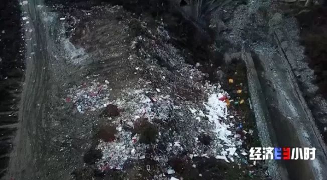 一夜之間，黃河支流變色！化工污水蔓延40公里，說好的河長(zhǎng)呢……(圖8)