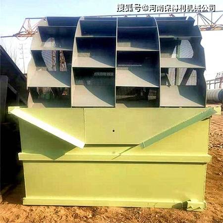 礦砂機械砂石分離設(shè)備不僅可以洗砂，還具有脫水功能，于功能設(shè)備(圖1)