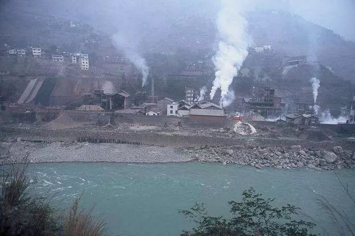 DC學(xué)術(shù)丨“鋅鋅”向榮，城市雙修視角下后工業(yè)景觀公園設(shè)計(jì)—以第七屆“艾景獎(jiǎng)”銀獎(jiǎng)作品長(zhǎng)沙鋅廠工業(yè)遺產(chǎn)公園改造設(shè)計(jì)為例丨楊帆等(圖4)