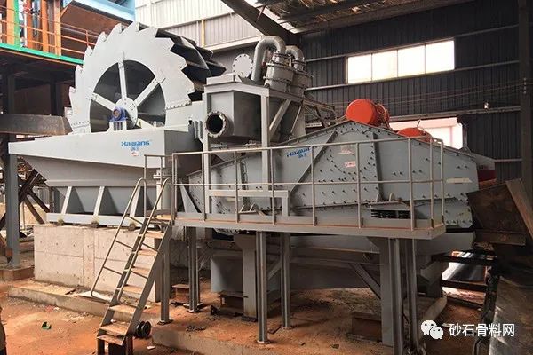 【動(dòng)態(tài)】江西撫州時(shí)產(chǎn)300-400噸水洗機(jī)制砂項(xiàng)目投產(chǎn)(圖1)