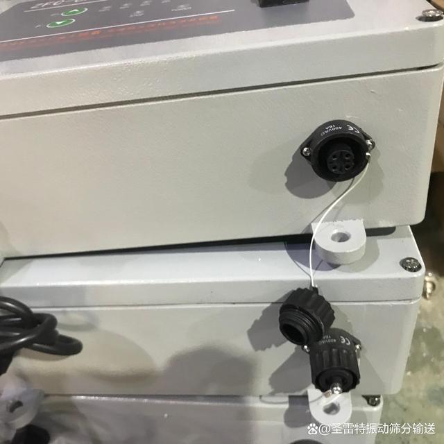 正負極材料篩分用超聲波控制電源箱你認識幾種？(圖4)