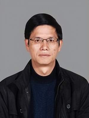 云南一周內(nèi)查處8名落馬官員(圖3)