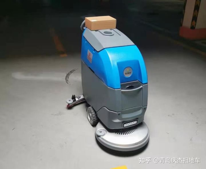 為什么很多人購買二手洗地機？選擇二手洗地機注意什么？(圖1)