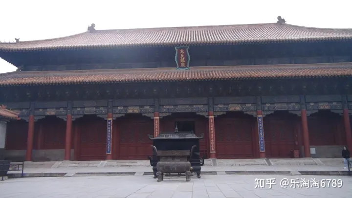 泰安:它是帝王封禪祭祀典禮之地,神秘威嚴(yán),竟曾住著神仙一家!(圖3) 泰安:它是帝王封禪祭祀典禮之地,神秘威嚴(yán),竟曾住著神仙一家!(圖3)