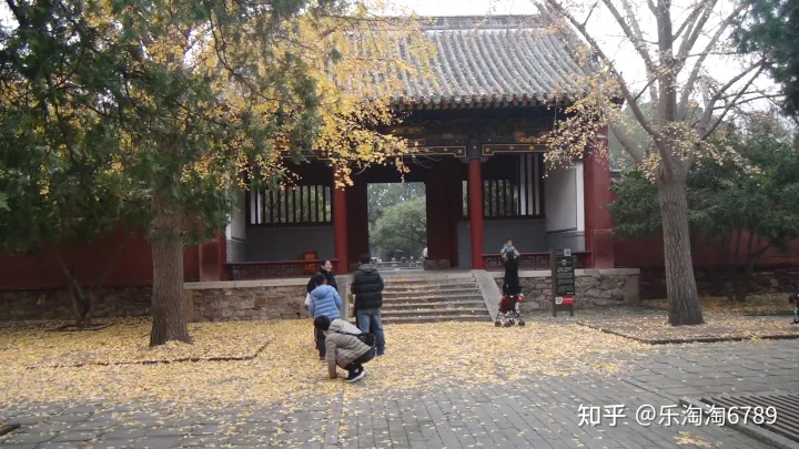 泰安:它是帝王封禪祭祀典禮之地,神秘威嚴(yán),竟曾住著神仙一家!(圖7) 泰安:它是帝王封禪祭祀典禮之地,神秘威嚴(yán),竟曾住著神仙一家!(圖7)