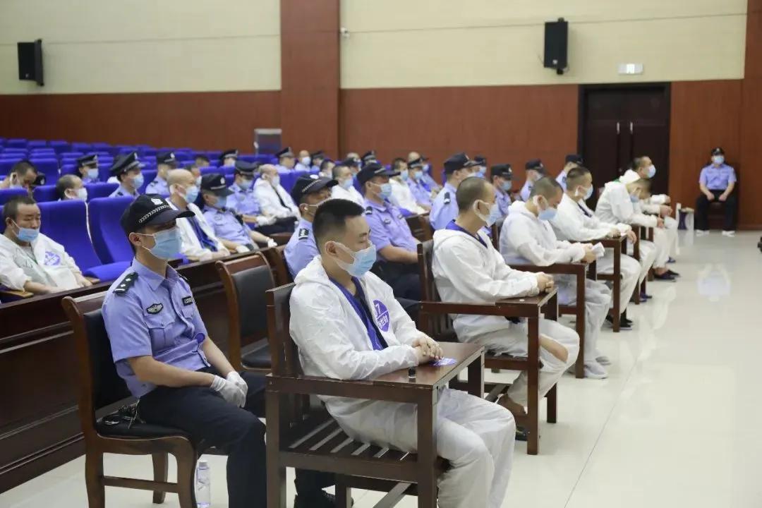 誰都不敢招惹的“砂霸”，栽了?。裢砭劈c半(圖5)