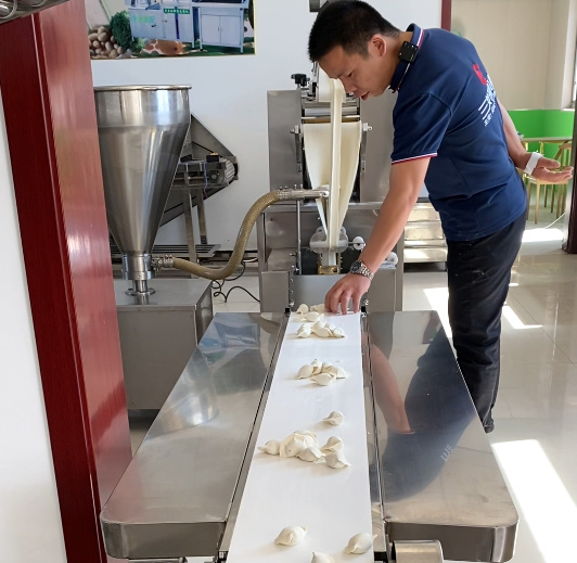 想做餃子加工廠，應該怎么選擇餃子機相關設備？(圖1)