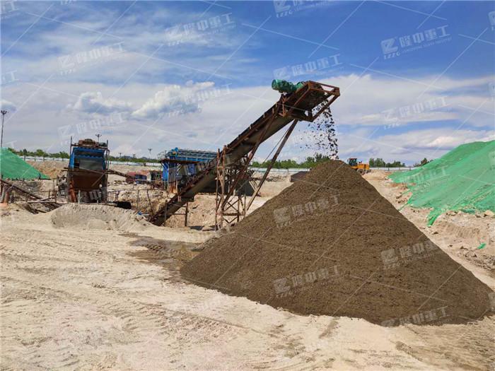 移動洗砂機設備真的好用嗎？行走的洗砂生產線帶給你全新體驗(圖1)