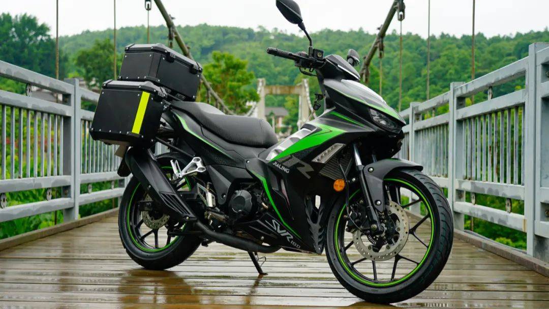 12680元起嘉陵CoCoSVR180運動彎梁售價公布?！同場CoCo機(jī)車品牌正式發(fā)布！(圖27)
