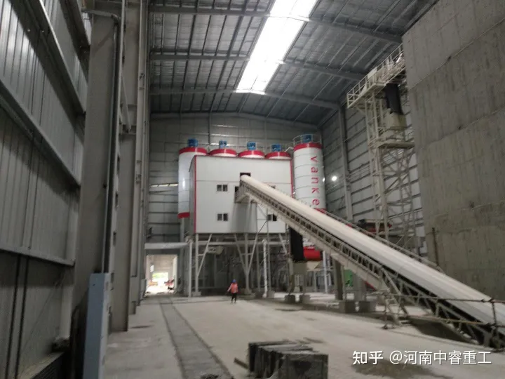 在2022年什么樣的混凝土攪拌站設(shè)備符合環(huán)保標準?(圖1) 在2022年什么樣的混凝土攪拌站設(shè)備符合環(huán)保標準?(圖1)