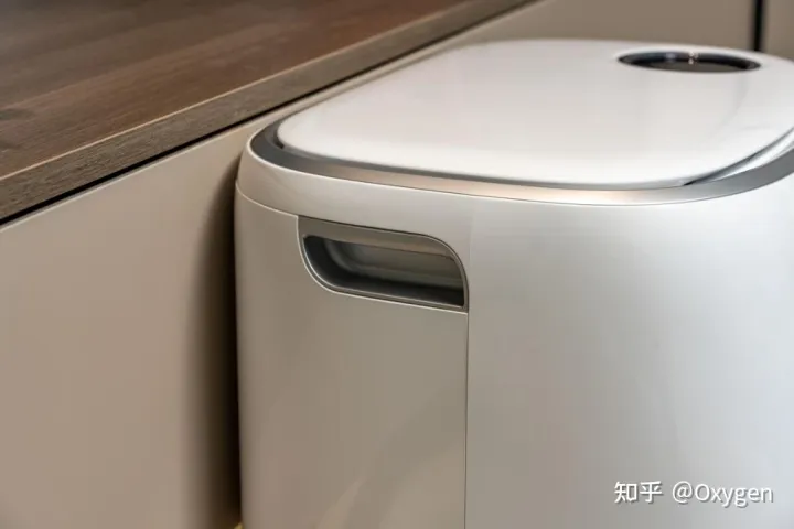 如何評價云鯨新發(fā)布的J3掃拖一體機,它的實際體驗如何?有哪些亮點和升級?(圖4) 如何評價云鯨新發(fā)布的J3掃拖一體機,它的實際體驗如何?有哪些亮點和升級?(圖4)
