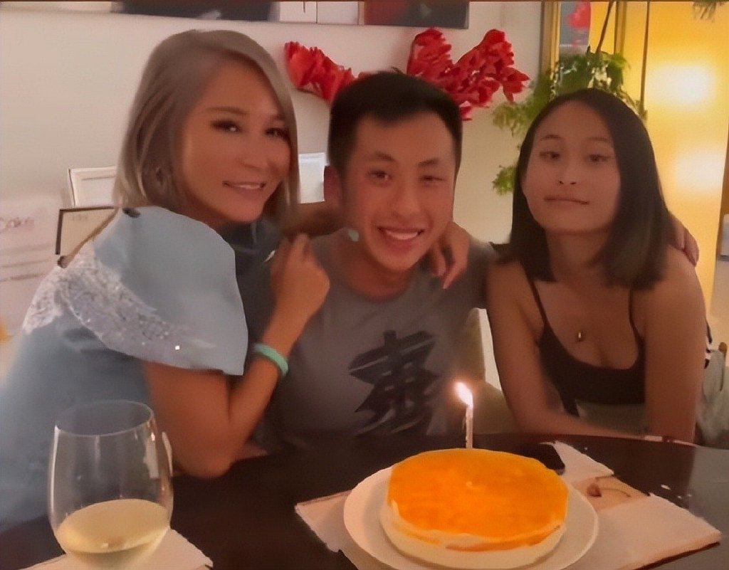 洗米嫂低調(diào)過中秋節(jié)，曬小女兒的近況視頻，愿她一生可愛(圖14)